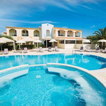 Hotel Ristorante Il Vascello Costa Rei Kültér fotó