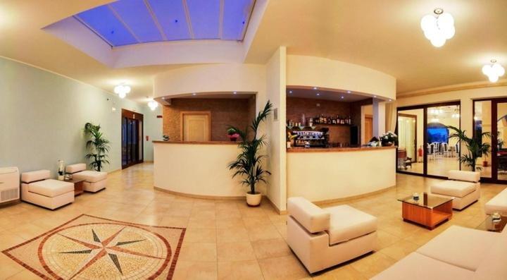 Hotel Ristorante Il Vascello Costa Rei Kültér fotó