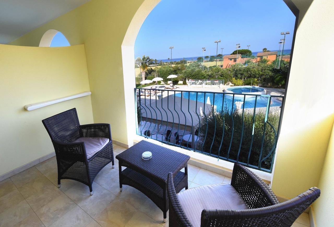 Hotel Ristorante Il Vascello Costa Rei Kültér fotó