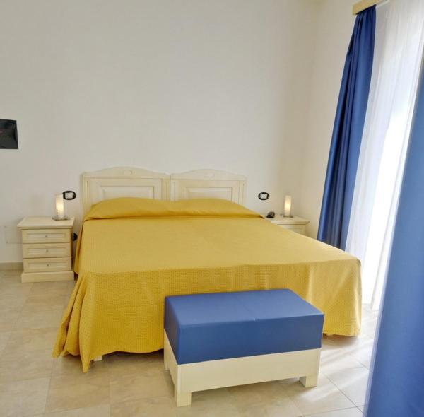 Hotel Ristorante Il Vascello Costa Rei Kültér fotó